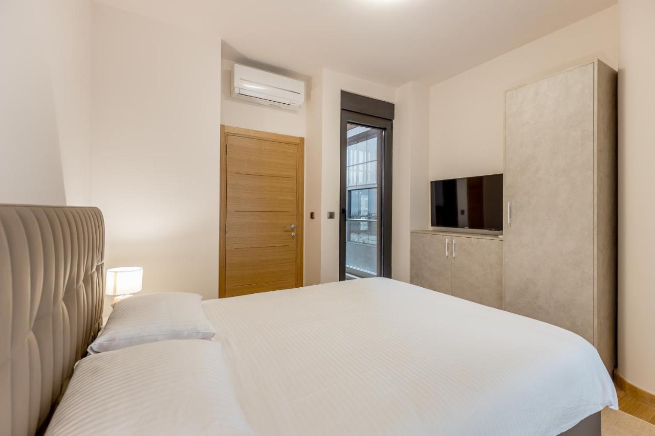 Apartment Athos Square Podgorica