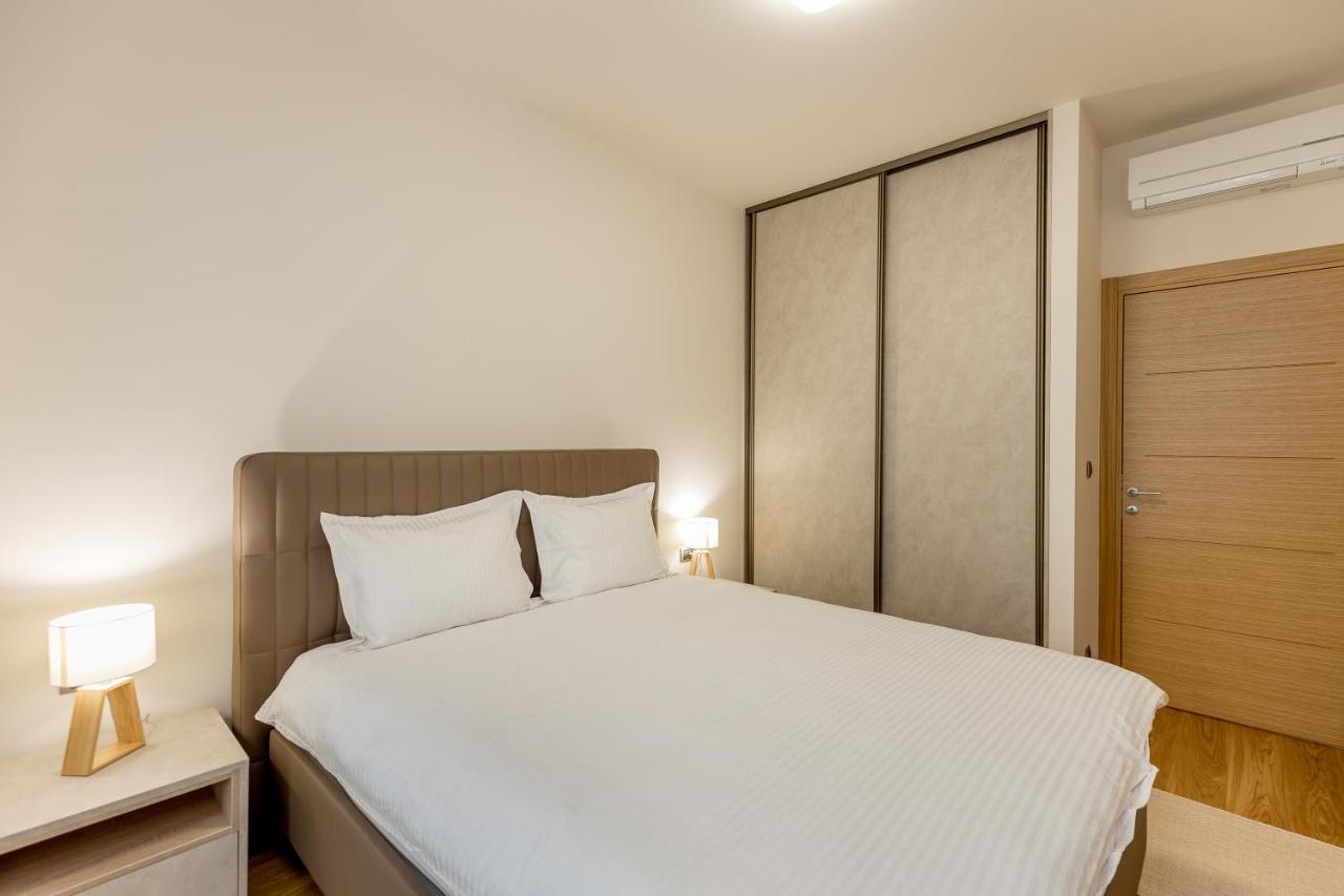 Apartment Athos Square Podgorica