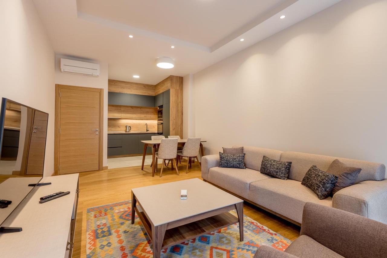 Apartment Athos Square *