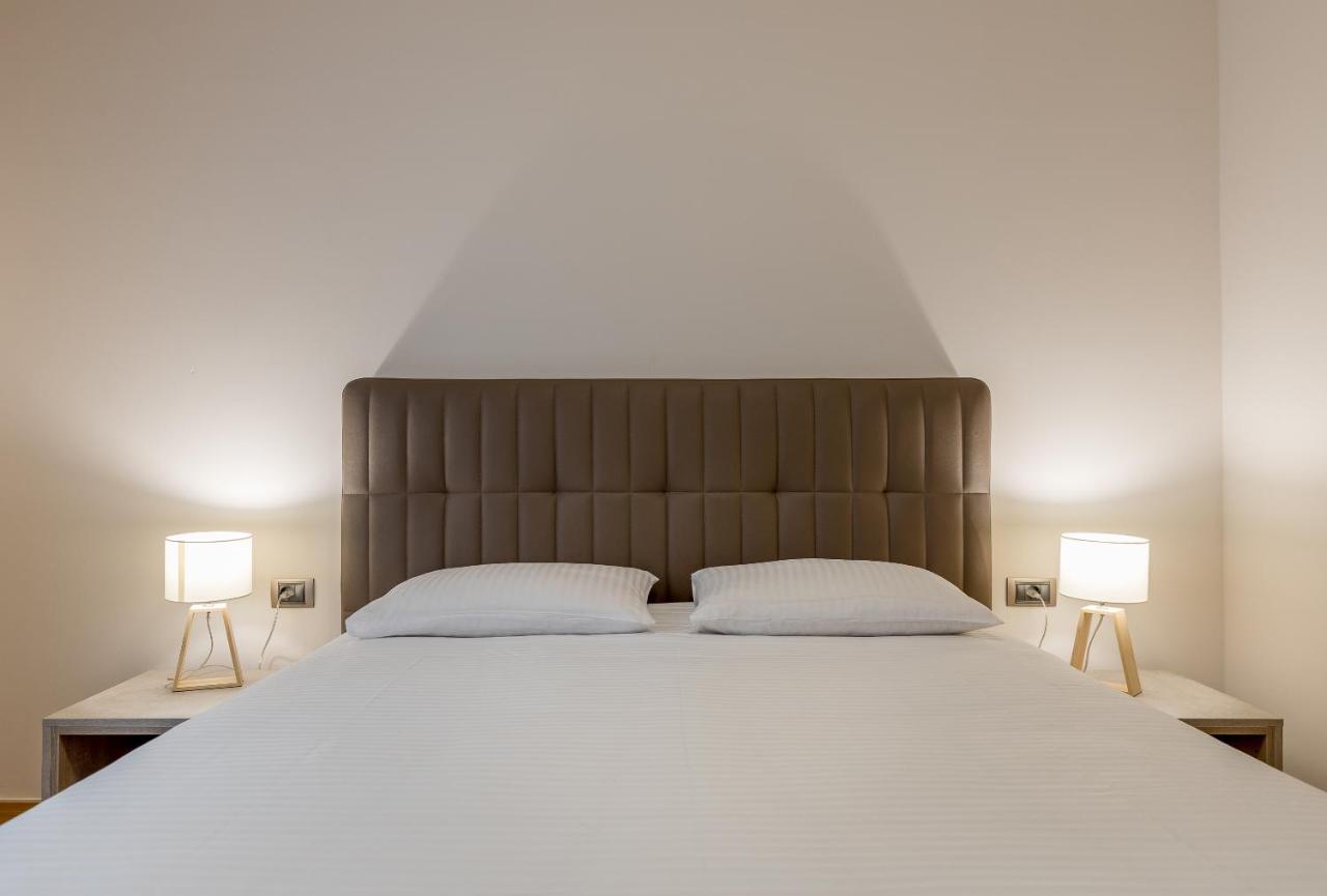 Apartment Athos Square Podgorica