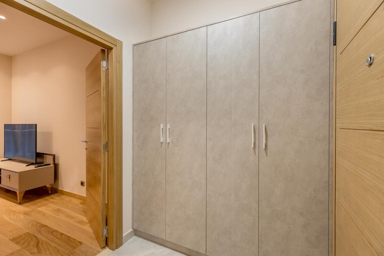 Apartment Athos Square Podgorica