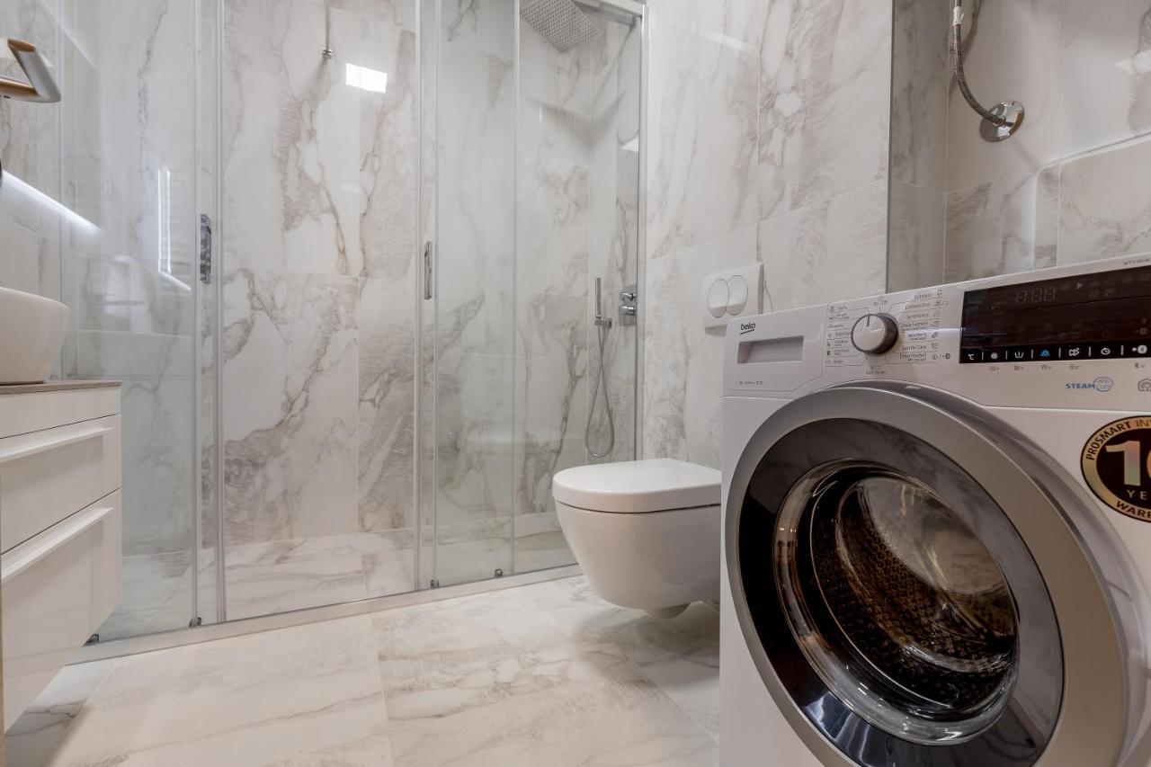 Athos Square Apartment Podgorica